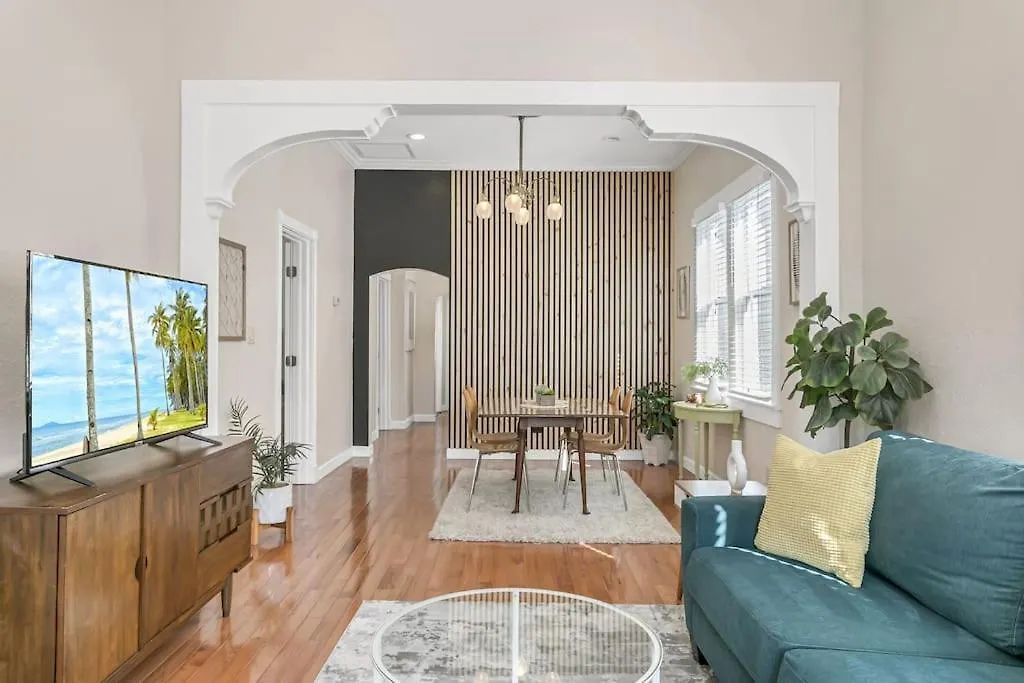 Modern Bungalow Less Than 4 Blocks To 7Th Ave In Ybor Tampa 0*,