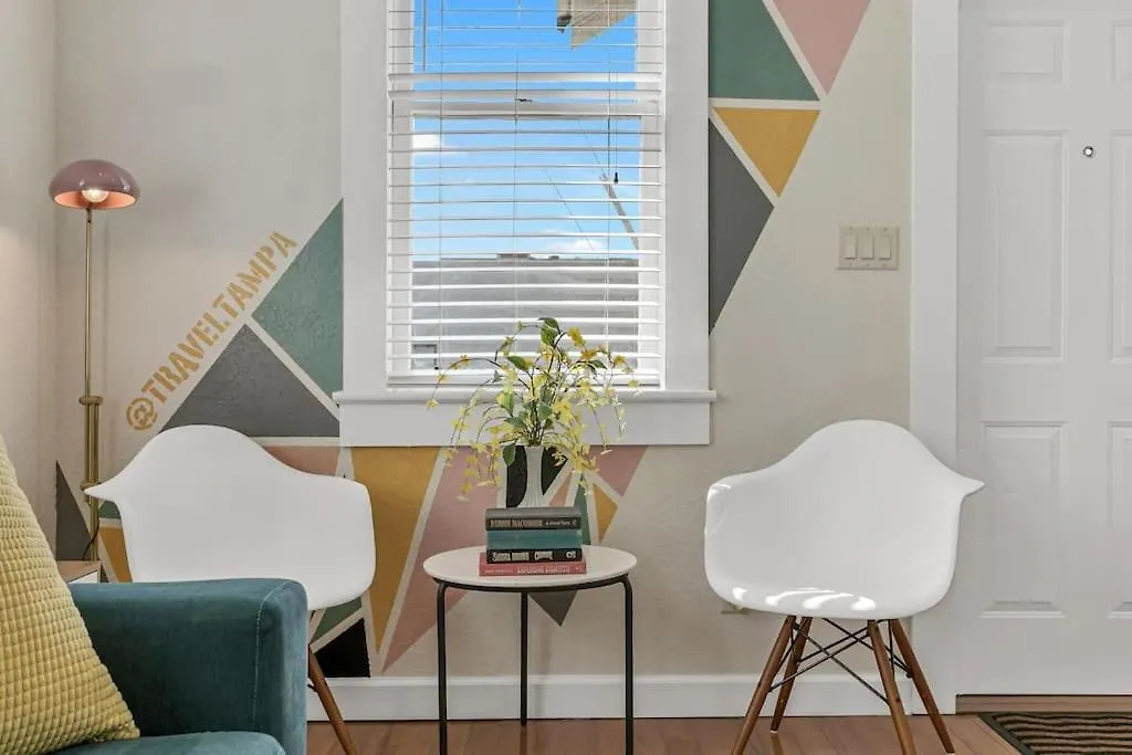 Дом отдыха Modern Bungalow Less Than 4 Blocks To 7Th Ave In Ybor Тампа США
