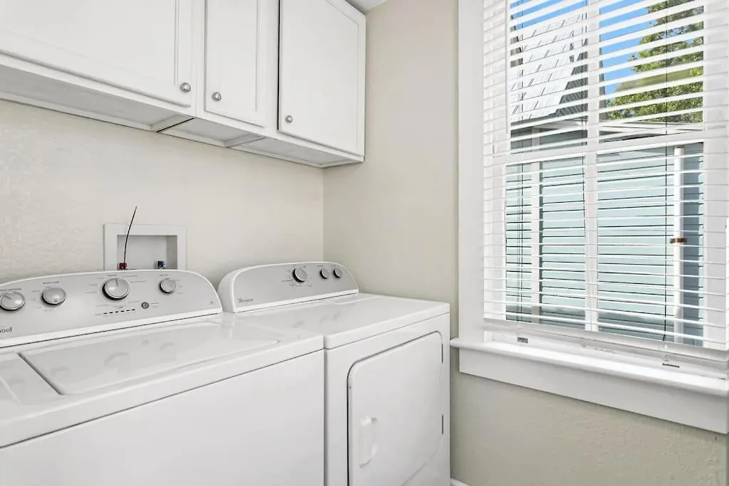 Дом отдыха Modern Bungalow Less Than 4 Blocks To 7Th Ave In Ybor Тампа США